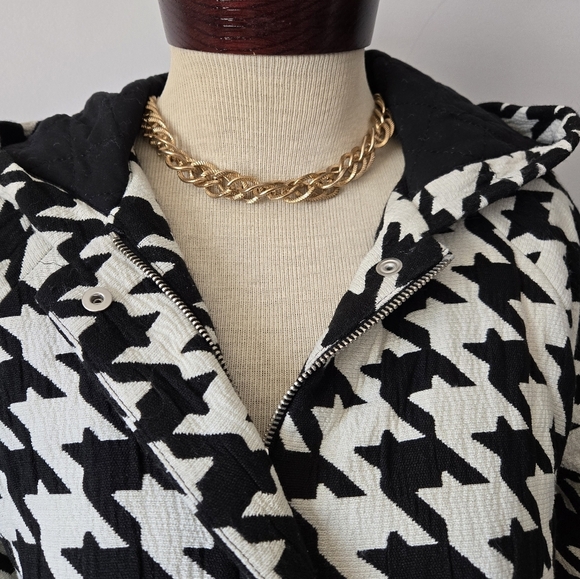 Zara Trafaluc Black and White Houndstooth Women's Coat. Size Small - Picture 6 of 15